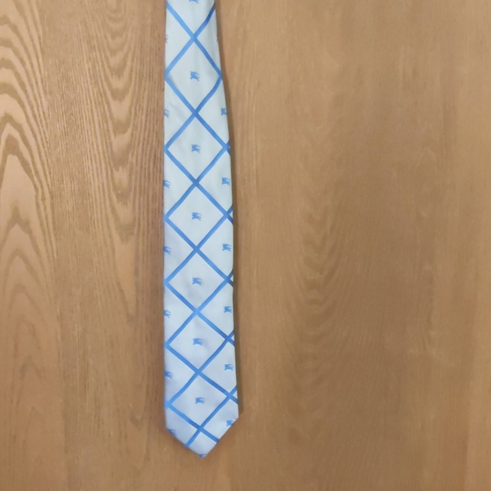 Burberry tie